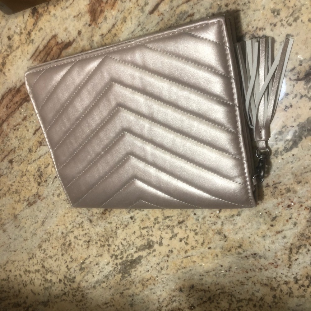 Neiman Marcus Bi-Fold Purse Women’s Wallet